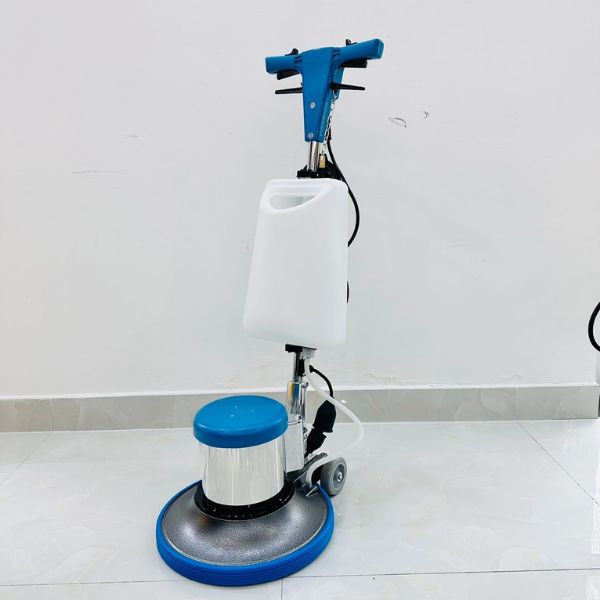Giải pháp vệ sinh tối ưu với máy chà sàn đơn cho không gian hạn chế